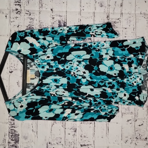 Michael Kors Floral Blouse with 3/4" Elastic Sleeves Relaxed Fit - Picture 2 of 8